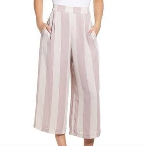 Leith Size 16 wide leg cropped pink & white striped  side zip & pockets